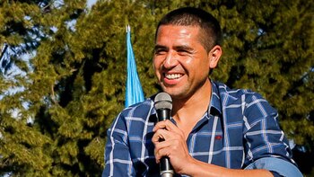 Riquelme tocó todos los temas