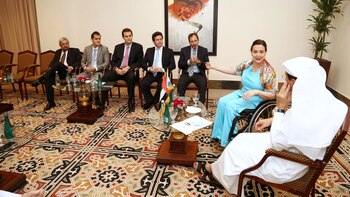 Gabriela Michetti y su delegación,