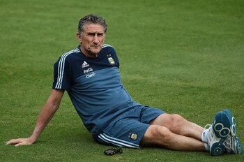 Edgardo Bauza decidió licenciar al plantel hasta mañana (REUTERS)