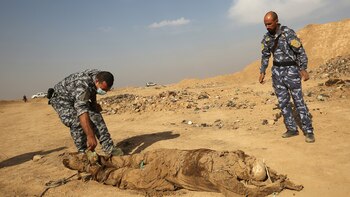 Los cadáveres hallados estaban completamente