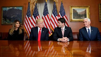 Donald Trump junto a Paul