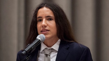 Xiuhtezcatl, uno de los oradores en el Acuerdo de París representando a la sociedad civil