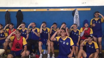 El plantel de Atlanta saludó