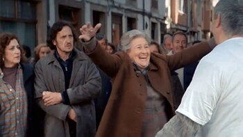 Carmina sale a la calle