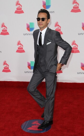 la llegada del elegante Marc