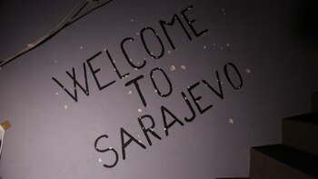 Un graffiti con la escritura