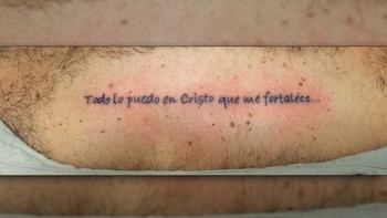 La frase tatuada