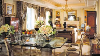 El Four Seasons Hotel George