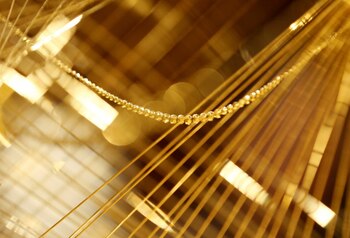 Los hilos de oro alcanzan