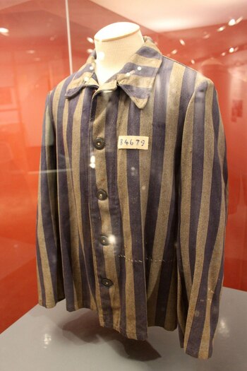 La histórica prenda, exhibida en