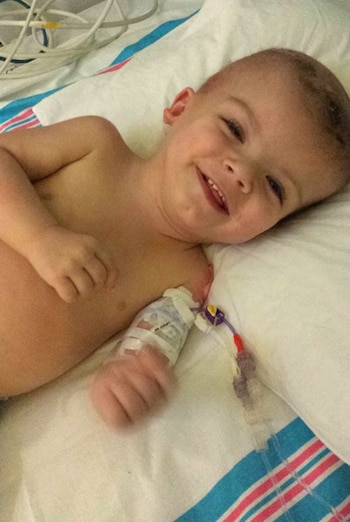 Los varones nacieron unidos por