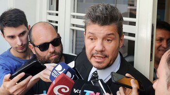 Marcelo Tinelli, en la puerta