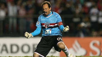 Rogerio Ceni es ídolo del