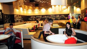 El nuevo local de Unicenter