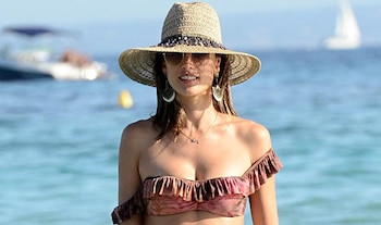 Alessandra Ambrosio con su flamenkini
