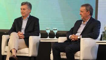 Mauricio Macri junto a Juan Schiaretti, gobernador de Córdoba