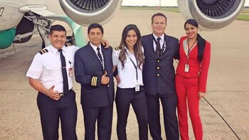 La tripulación de LaMia, antes