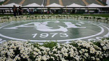 Los cuerpos de los fallecidos fueron velados en el estadio Arena Condá del Chapecoense (AFP)