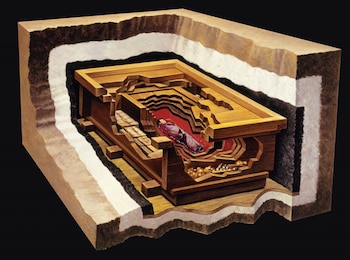 Luego de un arduo trabajo, los arqueólogos al fin se toparon con lo que buscaban: la tumba