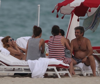 Durante la escapada, la pareja se reunió con Ricardo Darín y Florencia Blas – Grosby Group