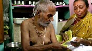 Swami Sivananda tiene 120 años y las claves para su longevidad (The Grosby Group)