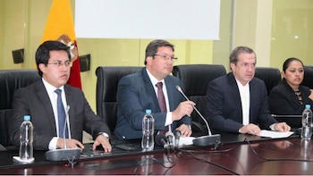 El ministro de Seguridad Cesar