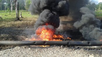 Loa atentados contra oleoductos son