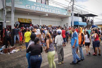 Venezolanos saquearon comercios en Ciudad