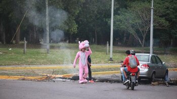 Los manifestantes cortaron la calle