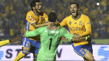 Los equipos regios se juegan