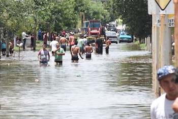 Por el registro de intensas lluvias hubo desbordes en los arroyos y ríos que atraviesan esa zona del norte de la provincia de Buenos Aires