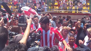 El uruguayo va por el