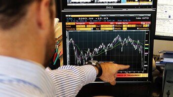 La bolsa saudita opera también