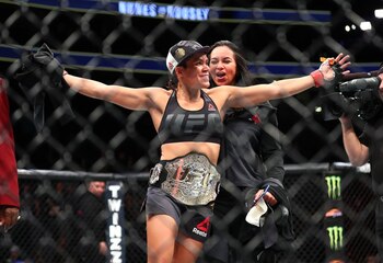 Amanda Nunes cobró 200.000 dólares,