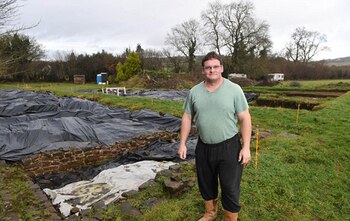 Stuart Wilson, el cobrador de