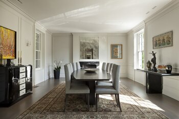 (Washington Fine Properties)