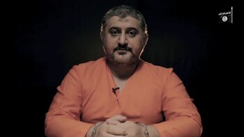 Uno de los prisioneros acusados