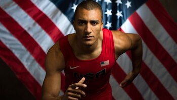 Se retiró junto a su