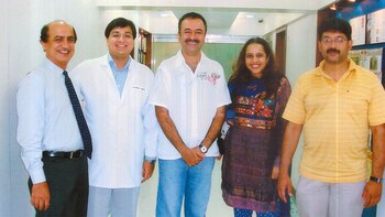 la doctora Sejal Ajmera-Desai con