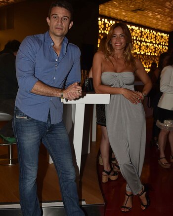 Claudia Fernández y su marido,