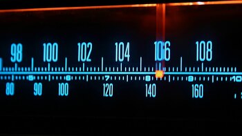 La radioemisión FM fue inventada