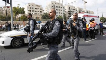 La policía controla los accesos