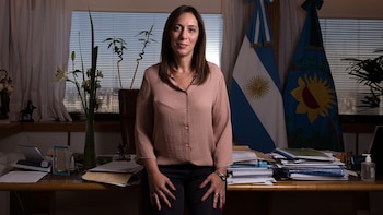 Vidal posa en el despacho