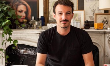 Nicolas Ouchenir es un joven