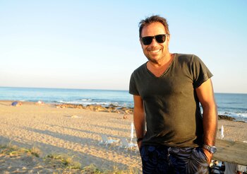 Ricky Sarkany elije todos los