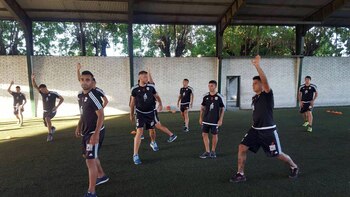 El entrenamiento de Deportivo Riestra