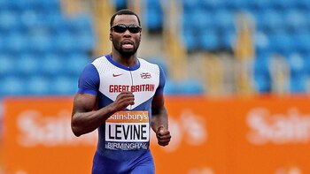 Nigel Levine conquistó el oro