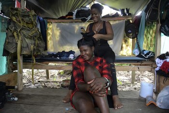 Algunas excombatientes permanecen escondidas por amenazas,