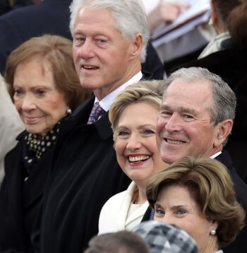 George Bush temía que Hillary