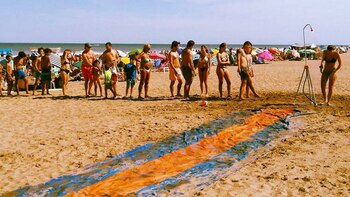 Toda la orilla de Pinamar